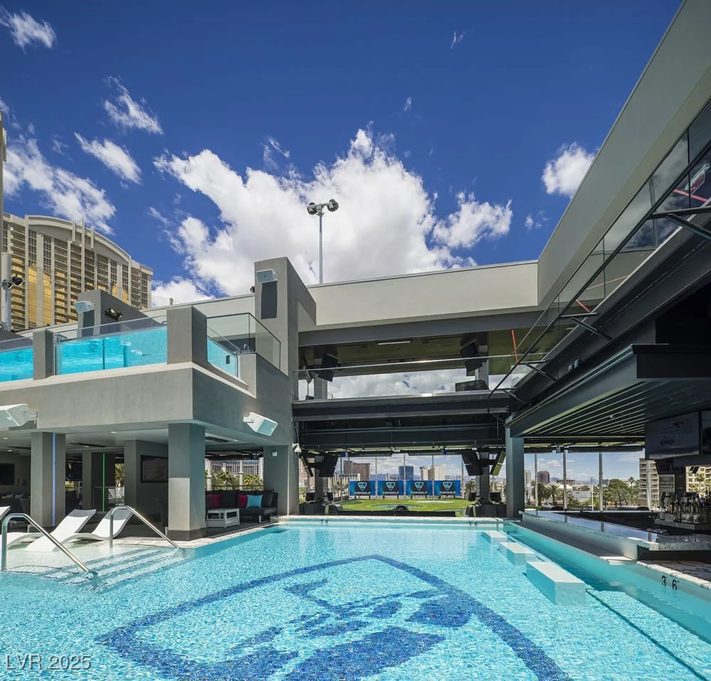 135 Harmon, Las Vegas, NV 89109