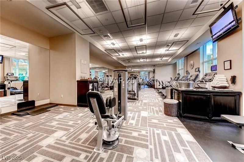 135 Harmon, Las Vegas, NV 89109