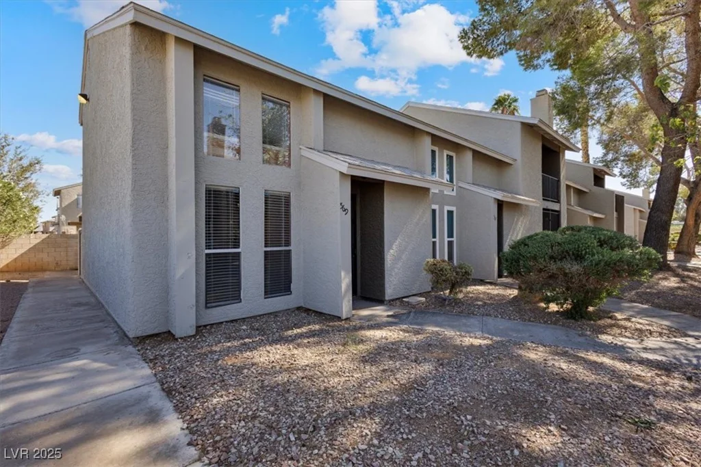 569 Sellers, Henderson, NV 89011