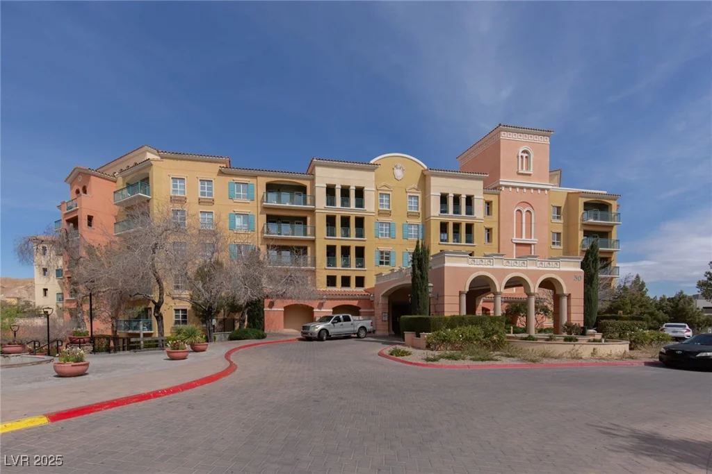 30 Strada Di Villaggio, Henderson, NV 89011