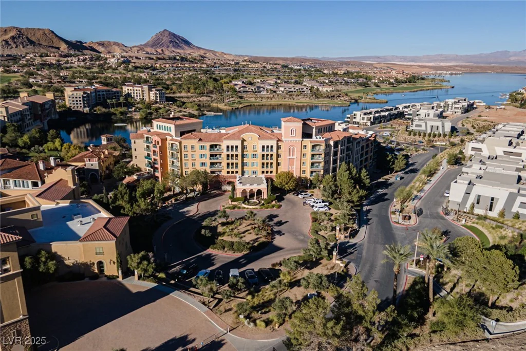 30 Strada Di Villaggio, Henderson, NV 89011