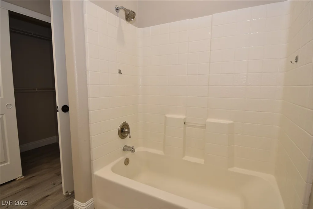 7155 Durango, Las Vegas, NV 89113