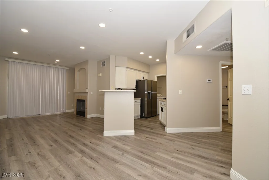 7155 Durango, Las Vegas, NV 89113
