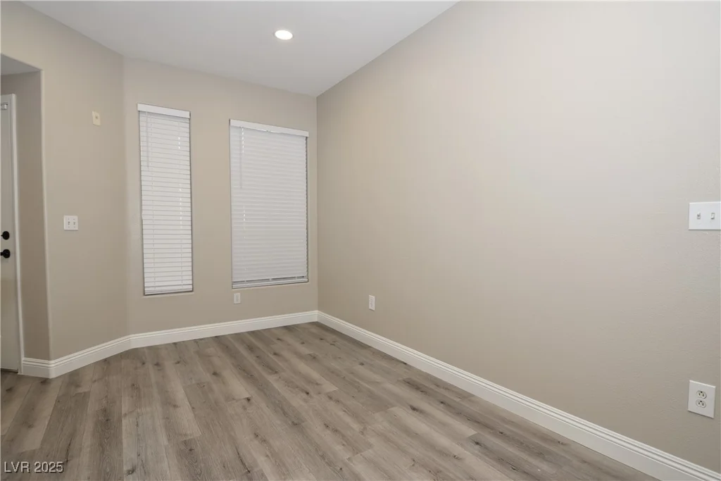 7155 Durango, Las Vegas, NV 89113