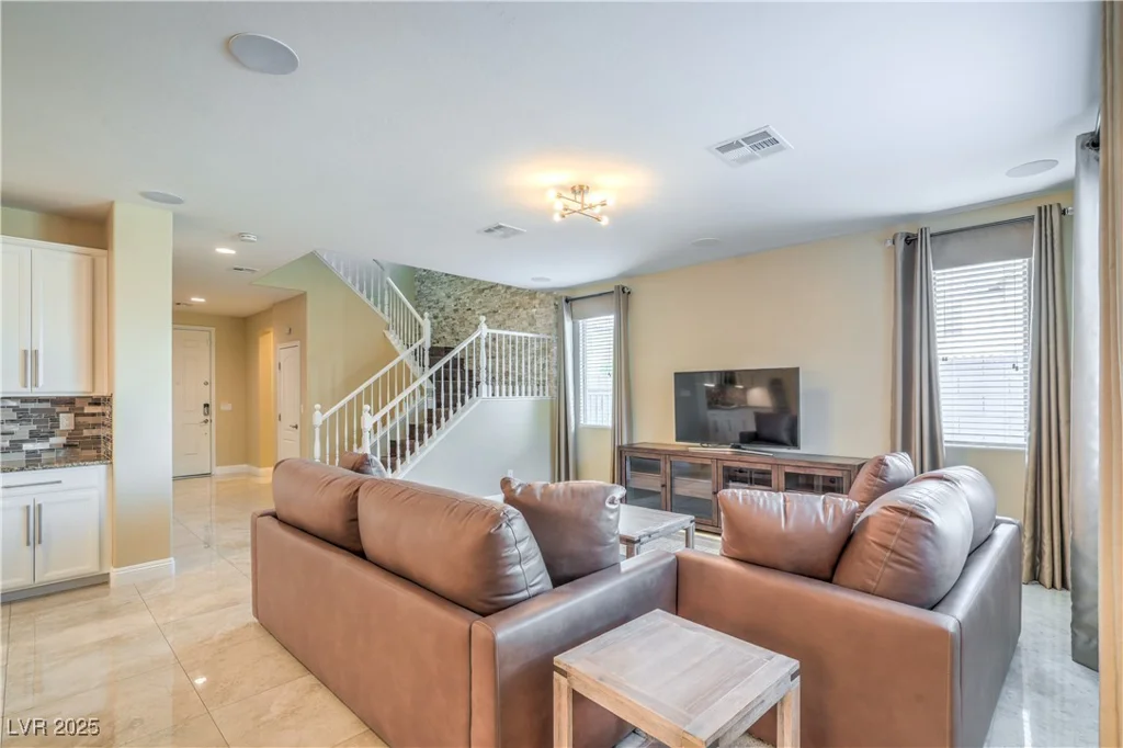 12308 Kings Eagle, Las Vegas, NV 89141