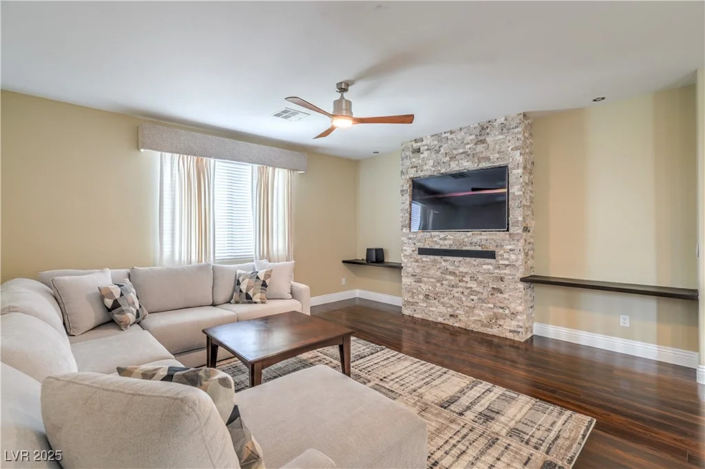 12308 Kings Eagle, Las Vegas, NV 89141
