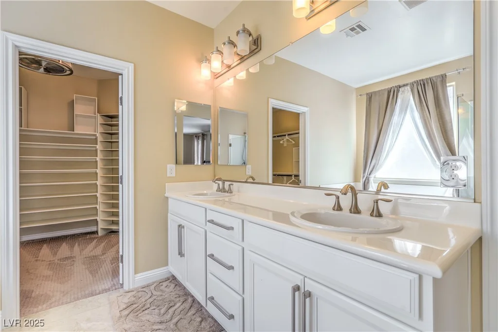 12308 Kings Eagle, Las Vegas, NV 89141