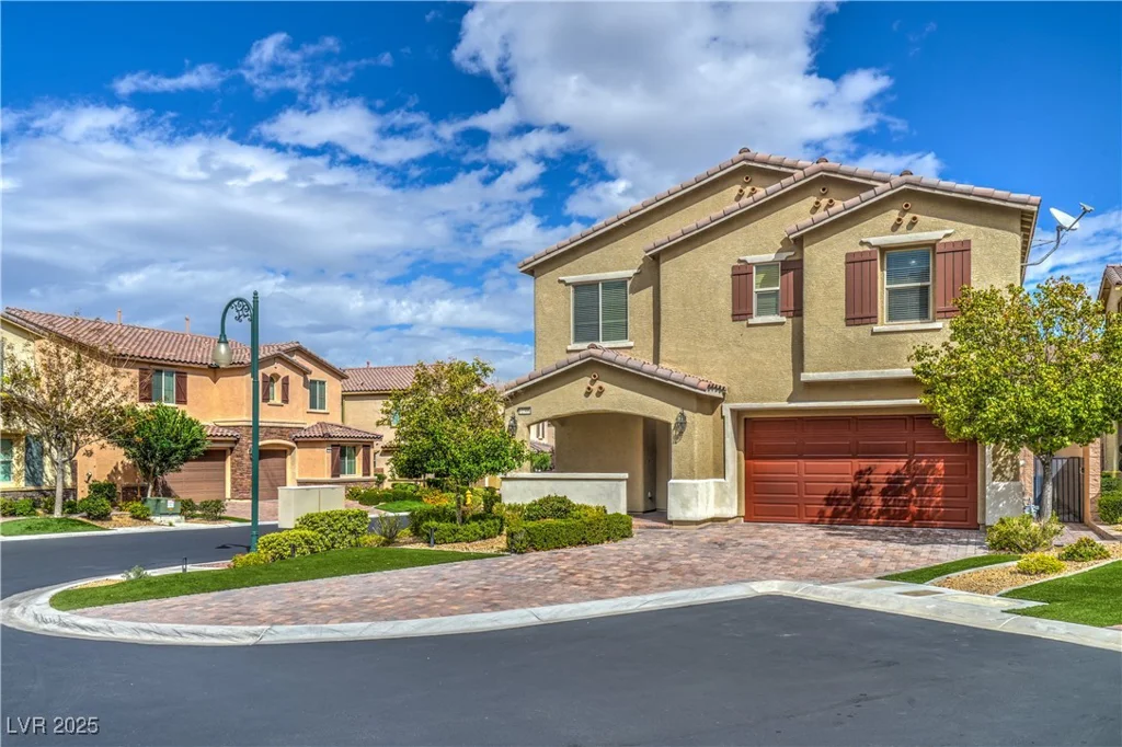 12308 Kings Eagle, Las Vegas, NV 89141