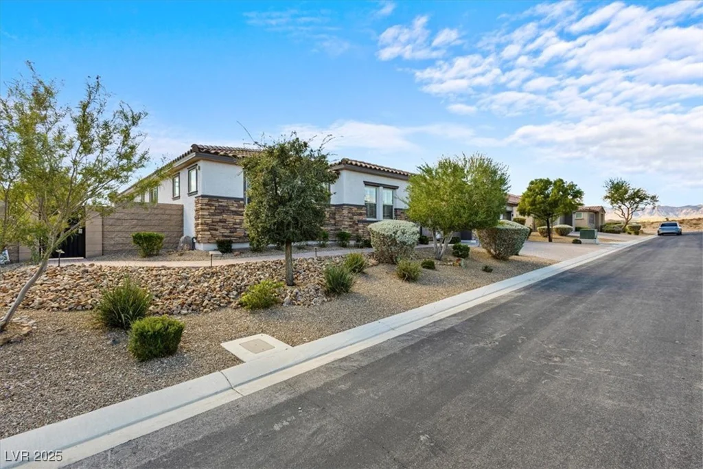 9763 Mountain Spruce, Las Vegas, NV 89178