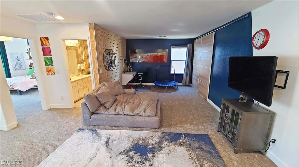 6380 Guy Summit, Las Vegas, NV 89141