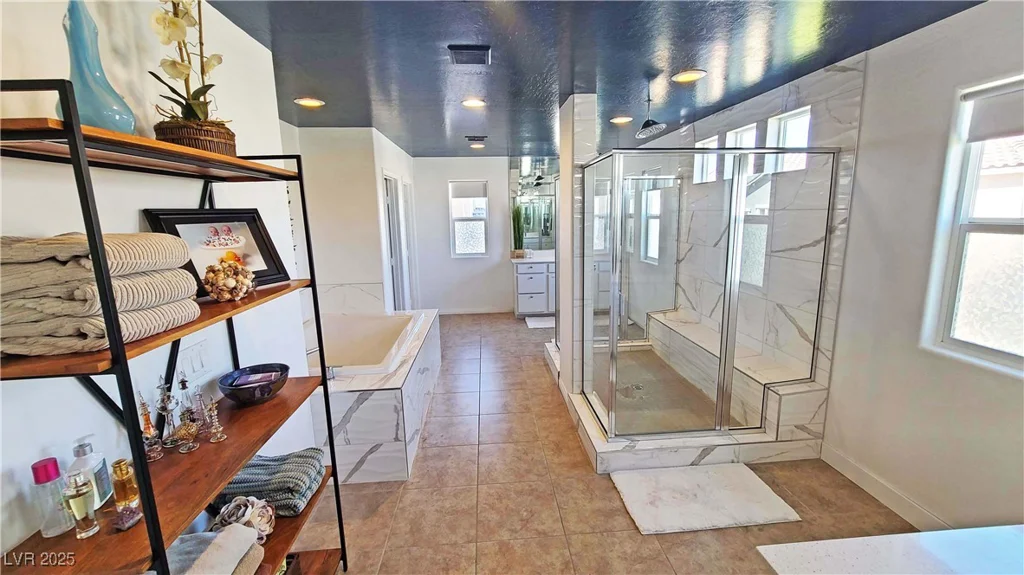6380 Guy Summit, Las Vegas, NV 89141