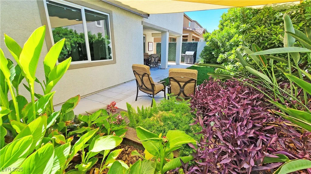 6380 Guy Summit, Las Vegas, NV 89141