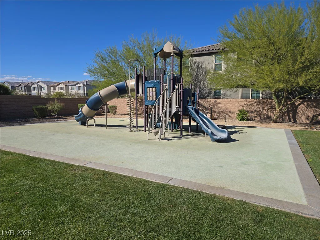 6380 Guy Summit, Las Vegas, NV 89141