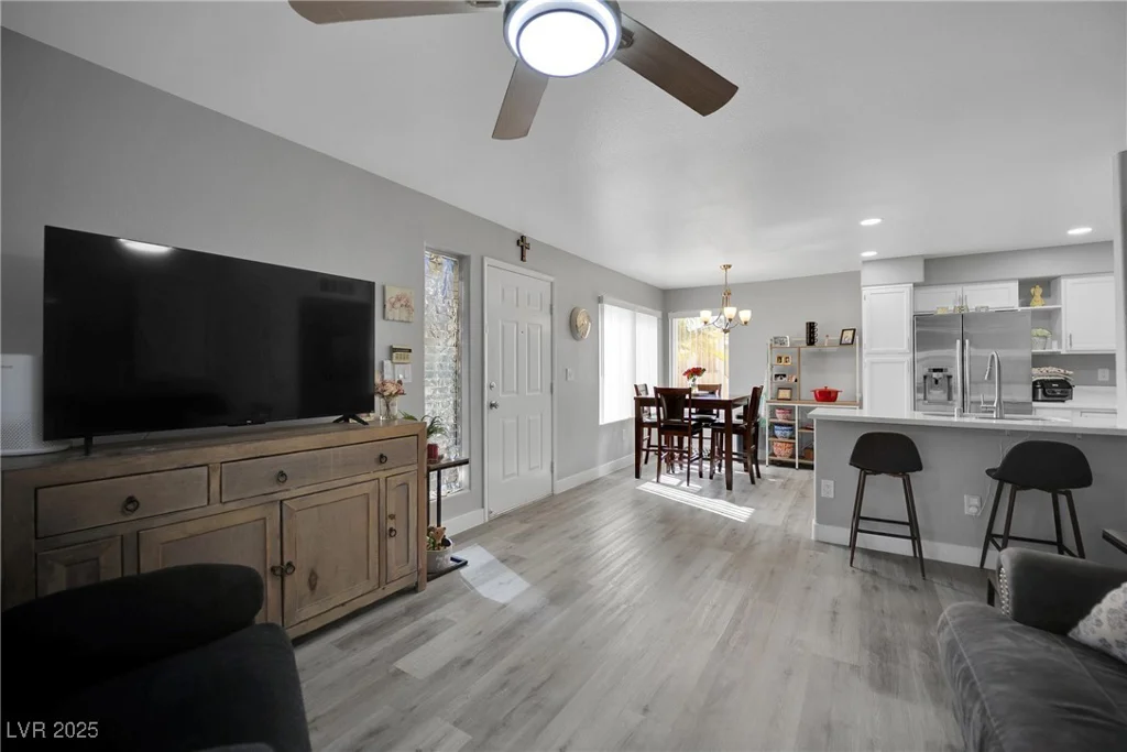 3425 Russell, Las Vegas, NV 89120