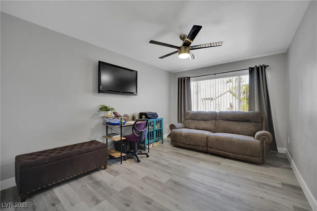 3425 Russell, Las Vegas, NV 89120