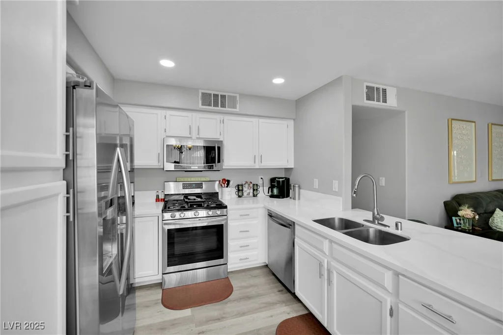 3425 Russell, Las Vegas, NV 89120