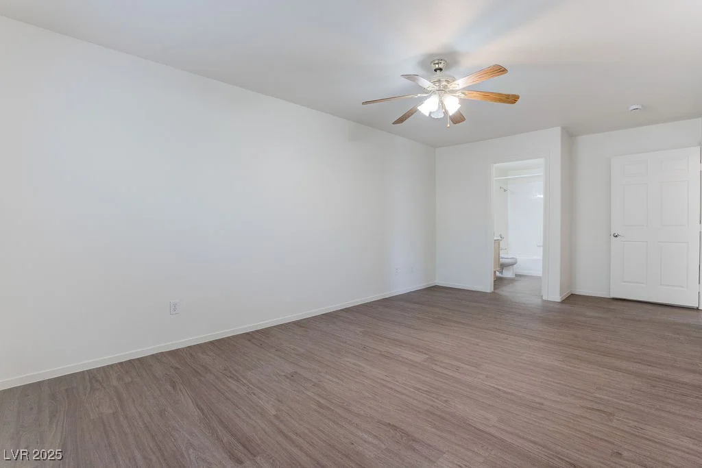 9672 Gunsmith, Las Vegas, NV 89123