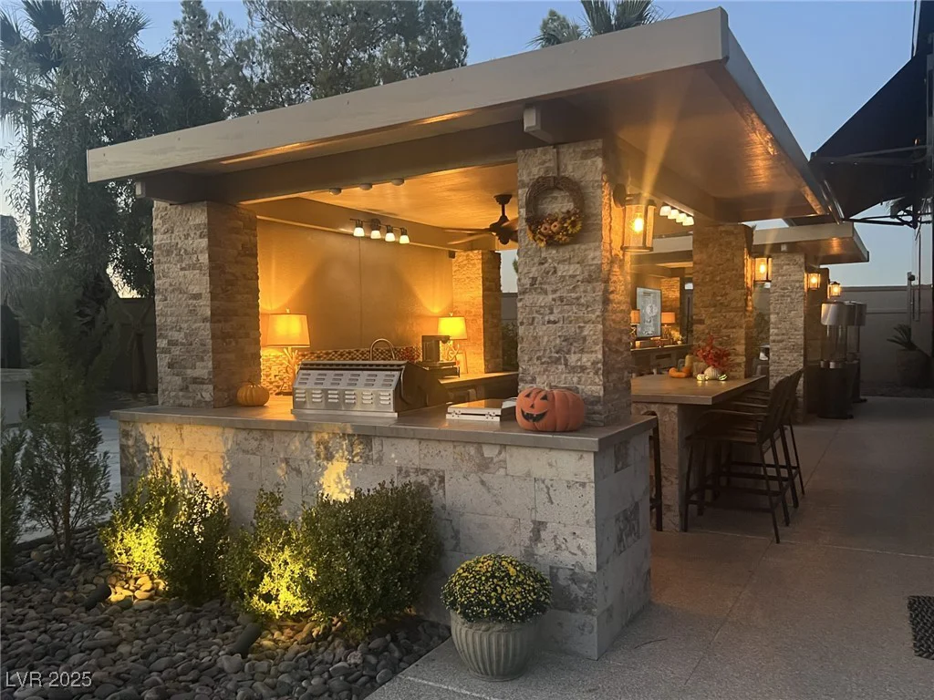 8175 Arville, Las Vegas, NV 89139