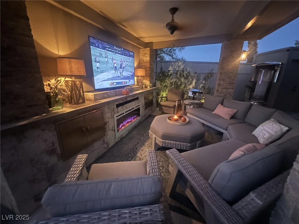 8175 Arville, Las Vegas, NV 89139