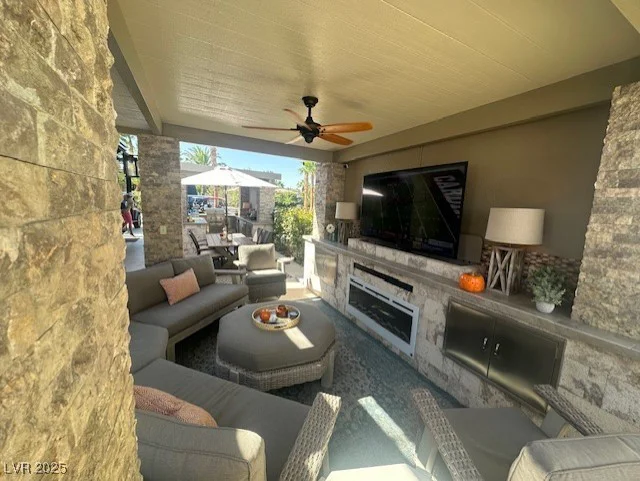 8175 Arville, Las Vegas, NV 89139