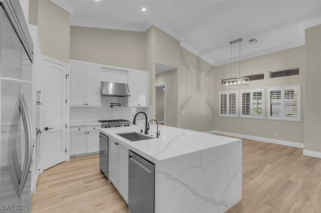 8530 Bella Vacio, Las Vegas, NV 89149