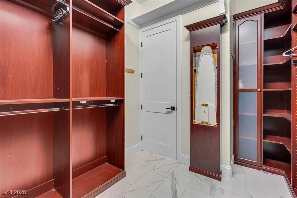8530 Bella Vacio, Las Vegas, NV 89149