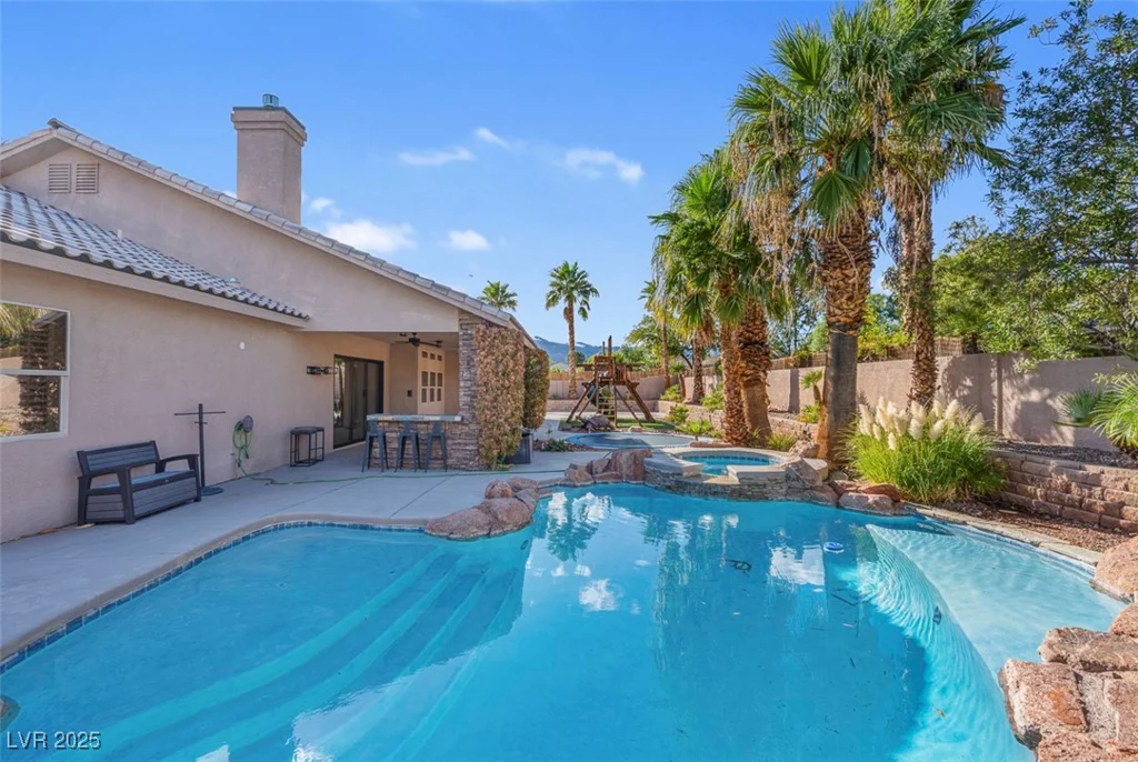 8530 Bella Vacio, Las Vegas, NV 89149