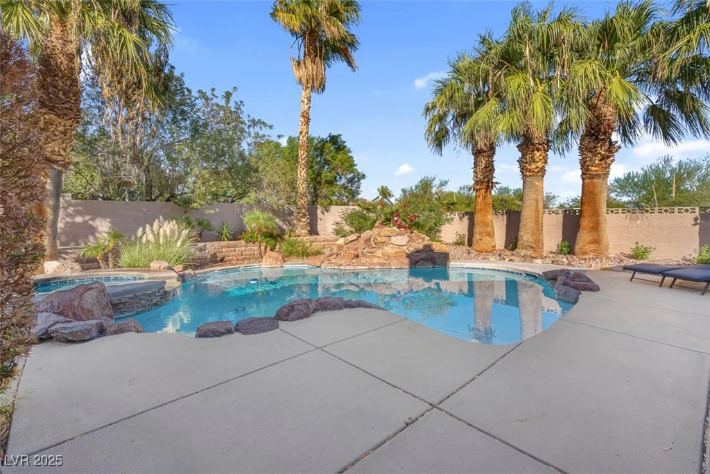 8530 Bella Vacio, Las Vegas, NV 89149