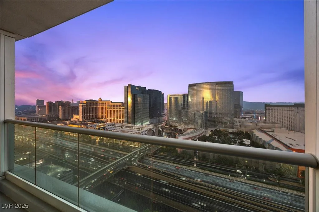 4575 Dean Martin, Las Vegas, NV 89103