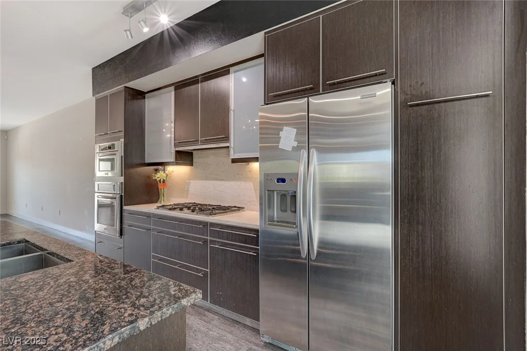 8925 Flamingo, Las Vegas, NV 89147