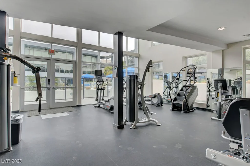 8925 Flamingo, Las Vegas, NV 89147