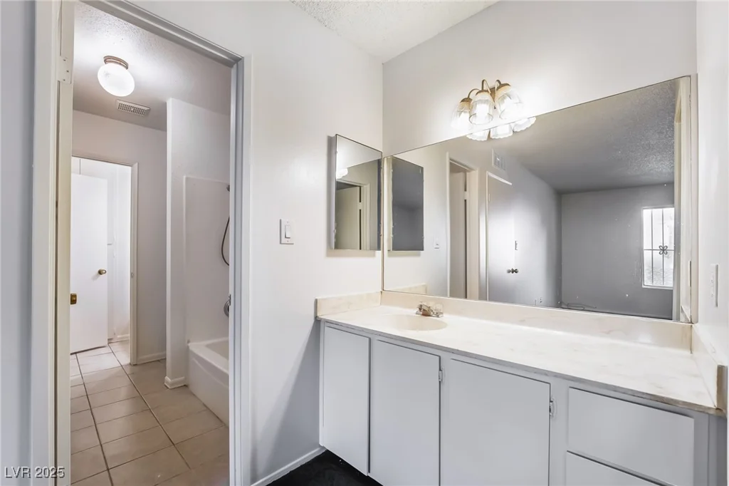4623 Monterey, Las Vegas, NV 89169