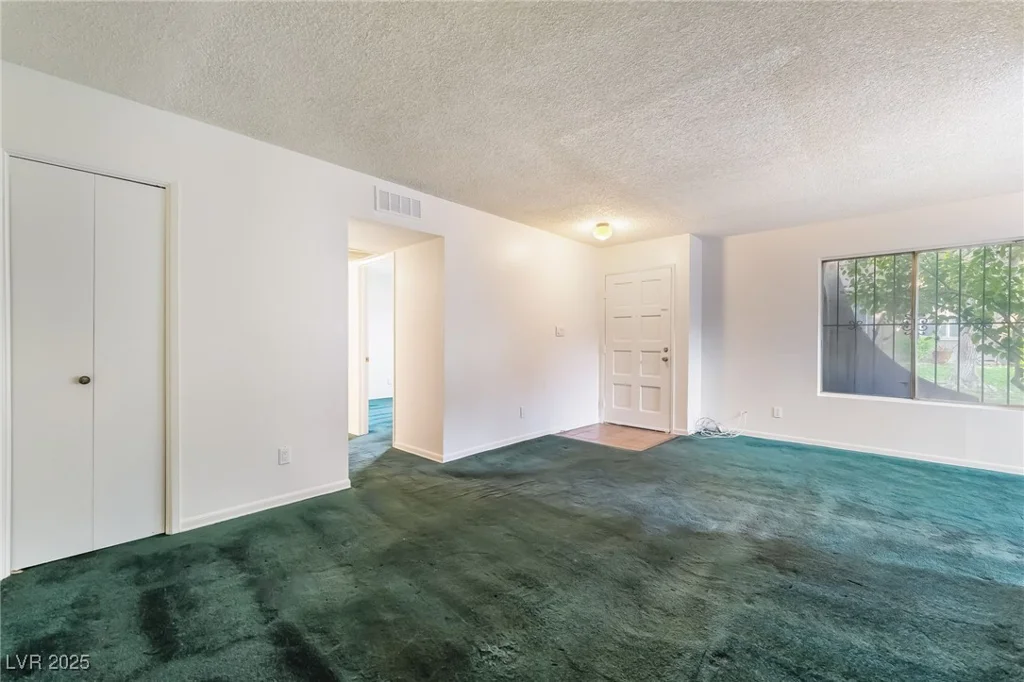 4623 Monterey, Las Vegas, NV 89169