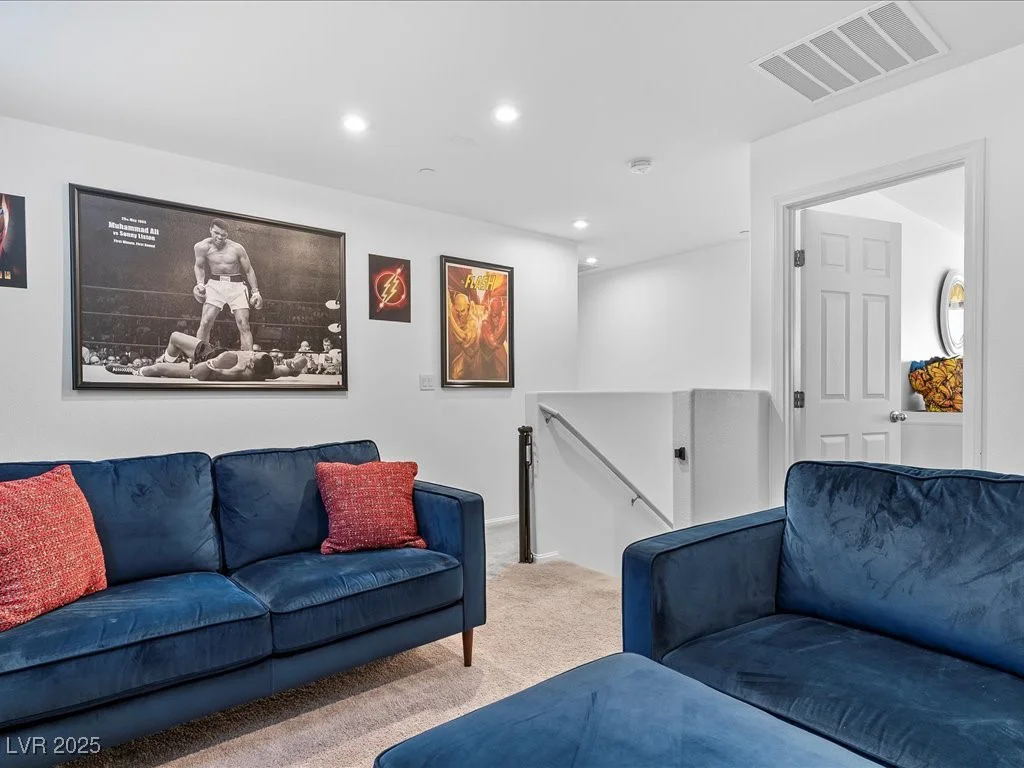 6082 Rose Springs, Las Vegas, NV 89130
