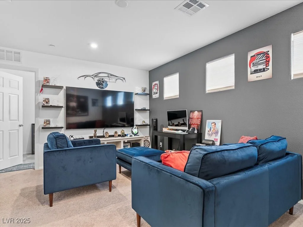 6082 Rose Springs, Las Vegas, NV 89130