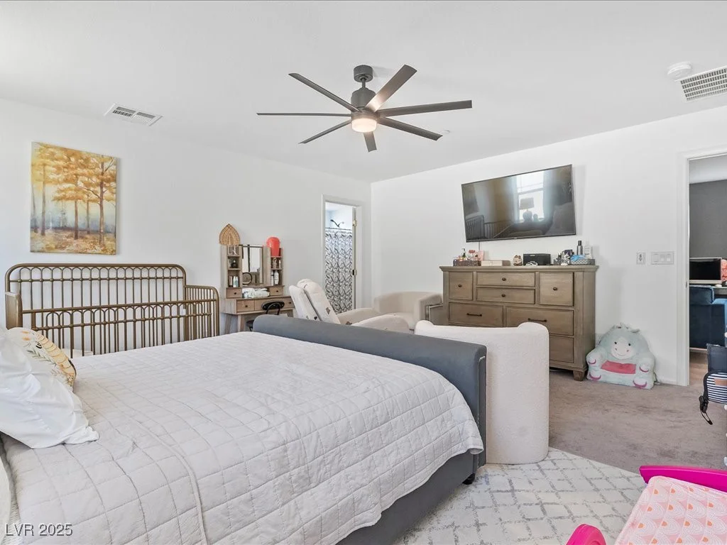 6082 Rose Springs, Las Vegas, NV 89130