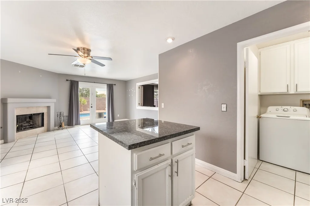 1624 Leaning Pine, Las Vegas, NV 89128