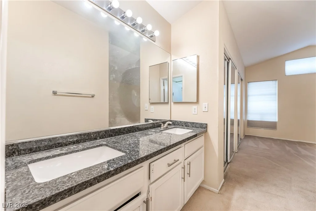 1624 Leaning Pine, Las Vegas, NV 89128