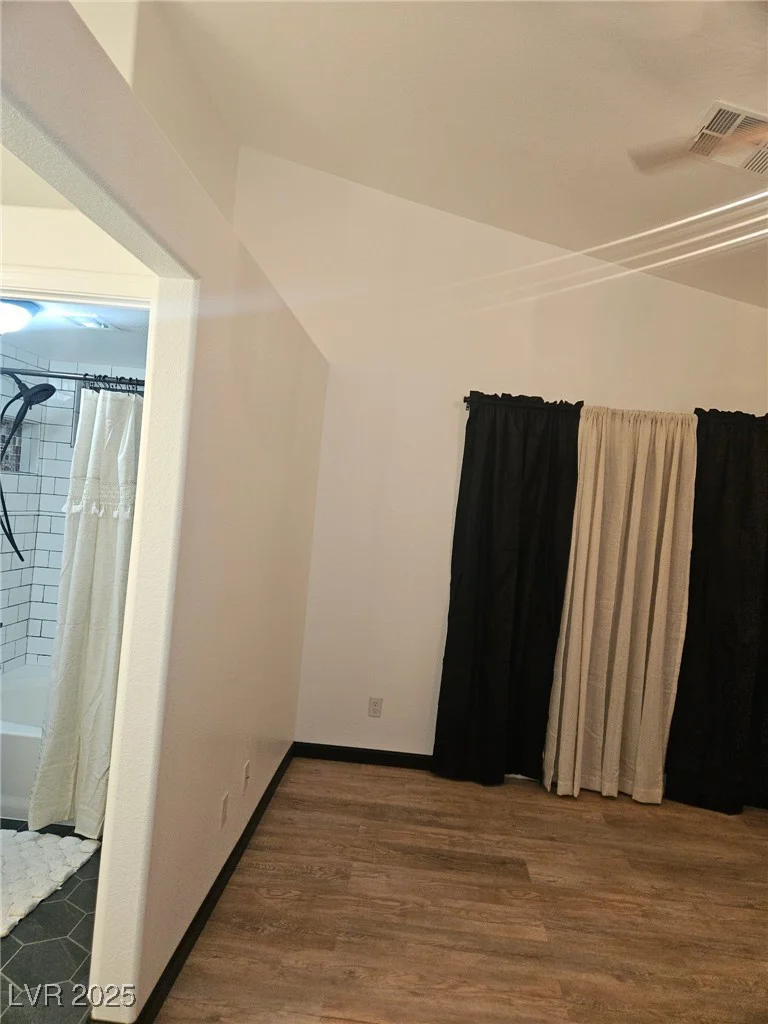 4440 Minaret, North Las Vegas, NV 89031