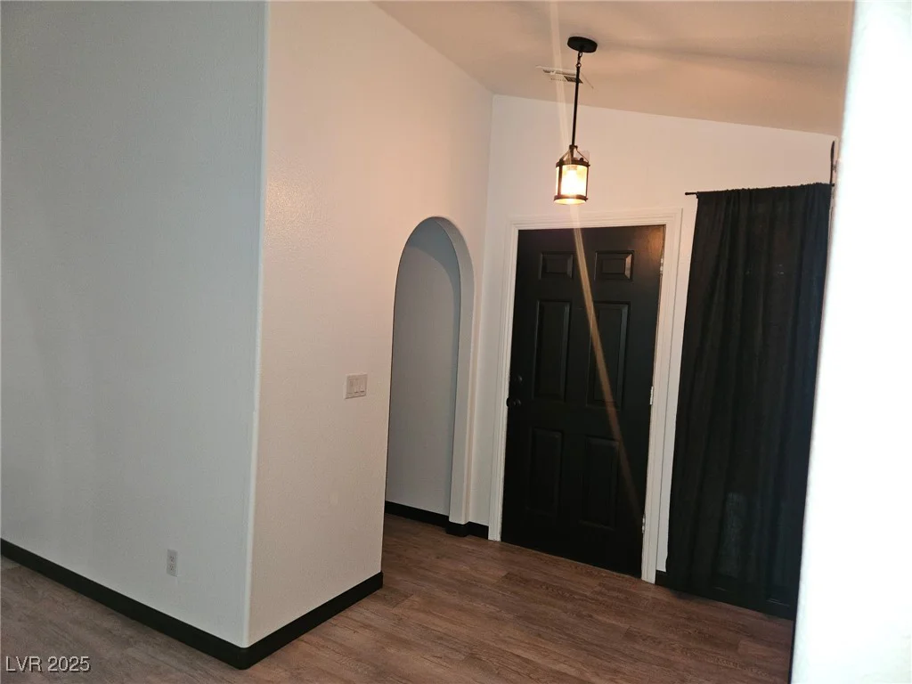 4440 Minaret, North Las Vegas, NV 89031