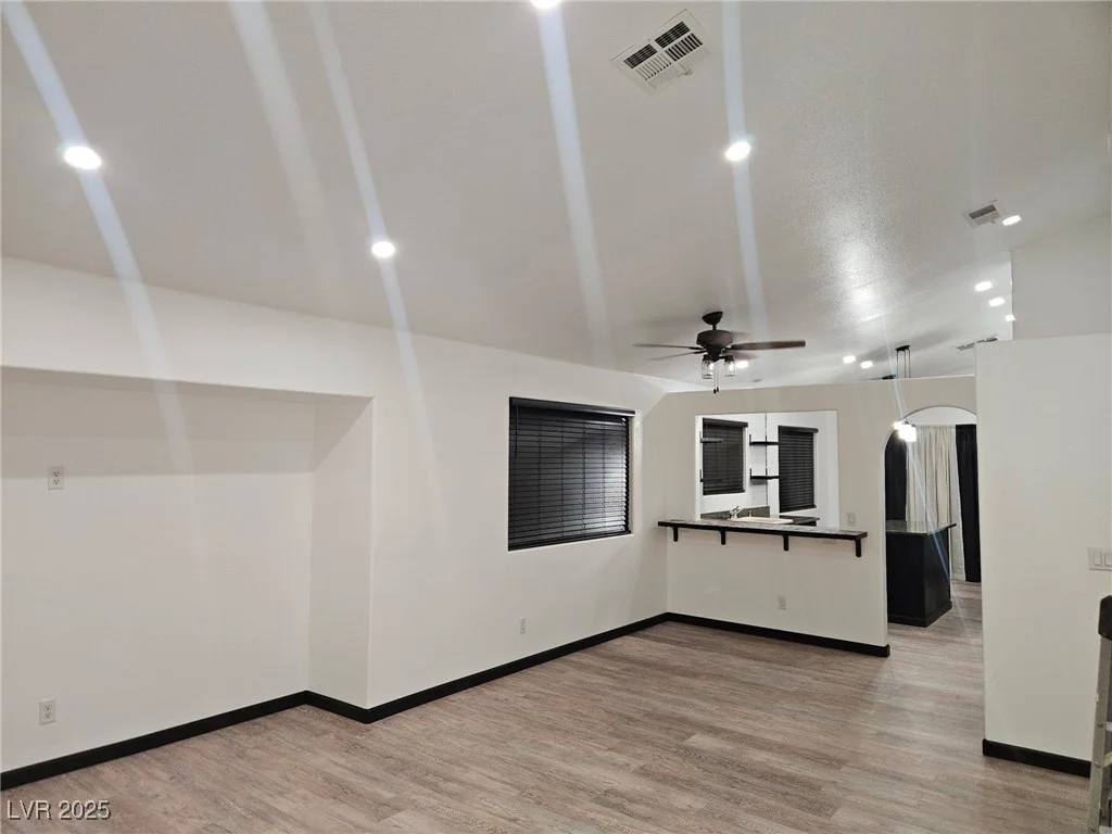4440 Minaret, North Las Vegas, NV 89031