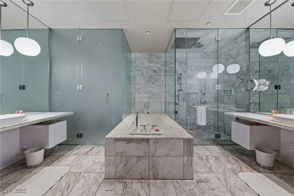 4381 Flamingo, Las Vegas, NV 89103