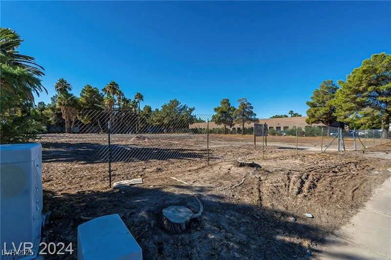 3515 Sunset, Las Vegas, NV 89120