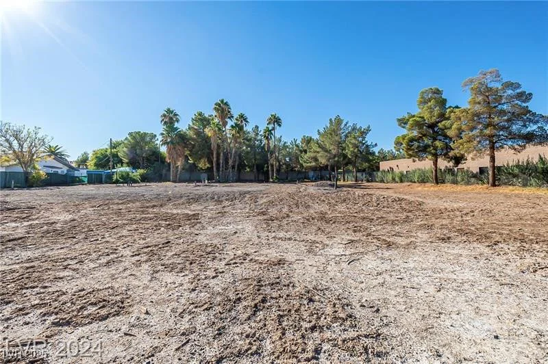 3515 Sunset, Las Vegas, NV 89120