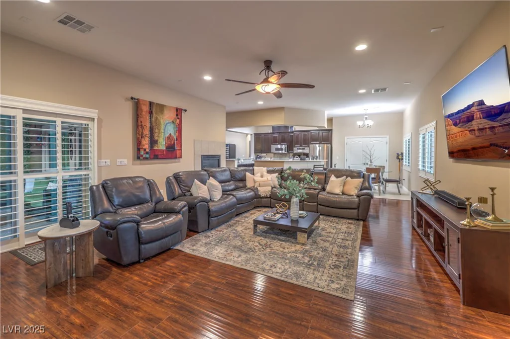 7311 Velvet Sky, Las Vegas, NV 89131