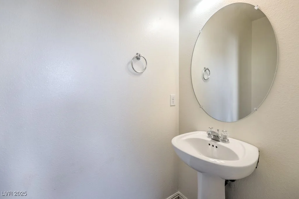 4516 Townwall, Las Vegas, NV 89115