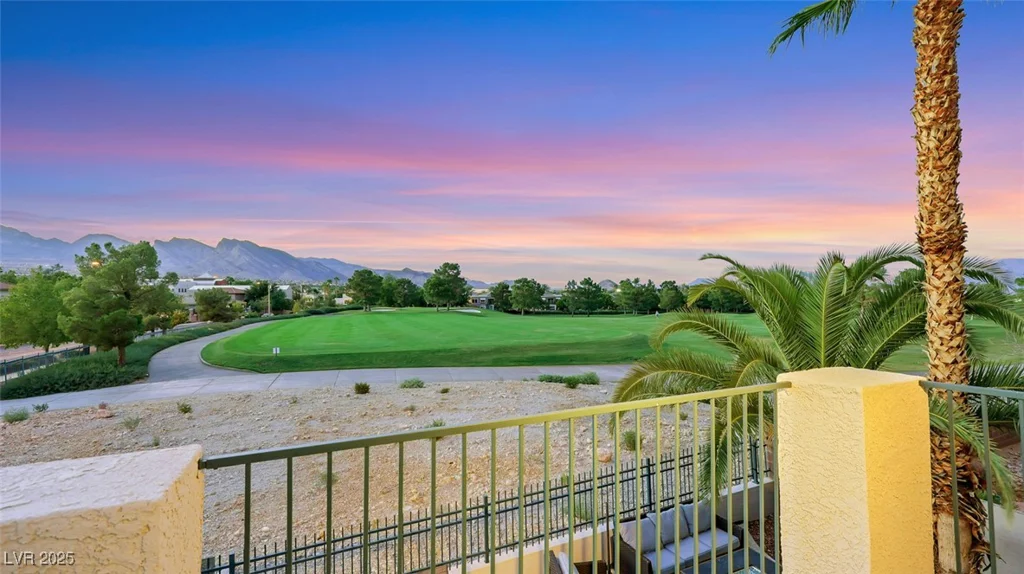 1301 Fox Acres, Las Vegas, NV 89134