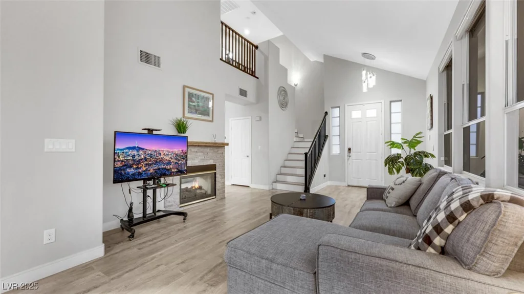 1301 Fox Acres, Las Vegas, NV 89134