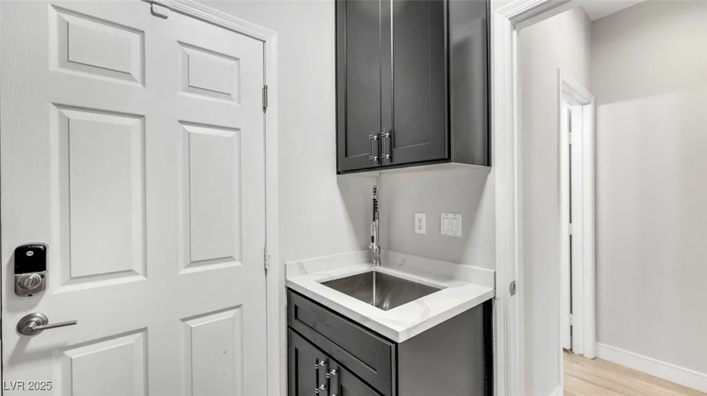 1301 Fox Acres, Las Vegas, NV 89134