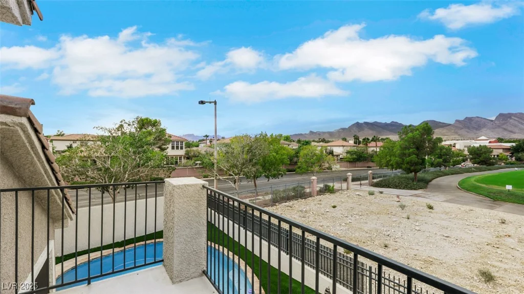1301 Fox Acres, Las Vegas, NV 89134